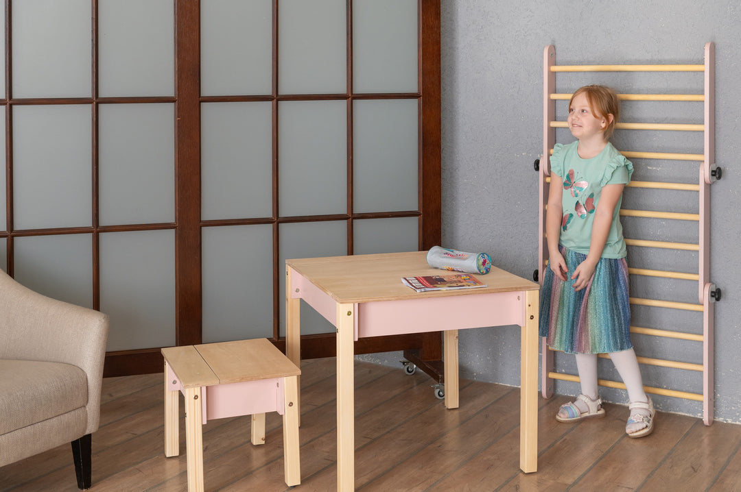 Sæt med smart opbevaringsbord og stol, pink og naturfarvet