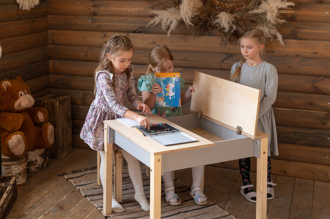 Sæt med smart opbevaringsbord og stol, grå og naturfarvet