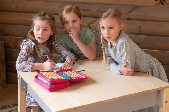 Sæt med smart opbevaringsbord og stol, grå og naturfarvet