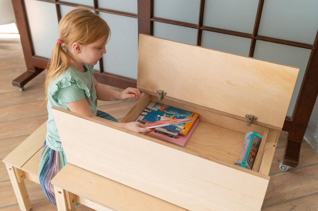 Sæt med smart opbevaringsbord og stol, naturfarvet