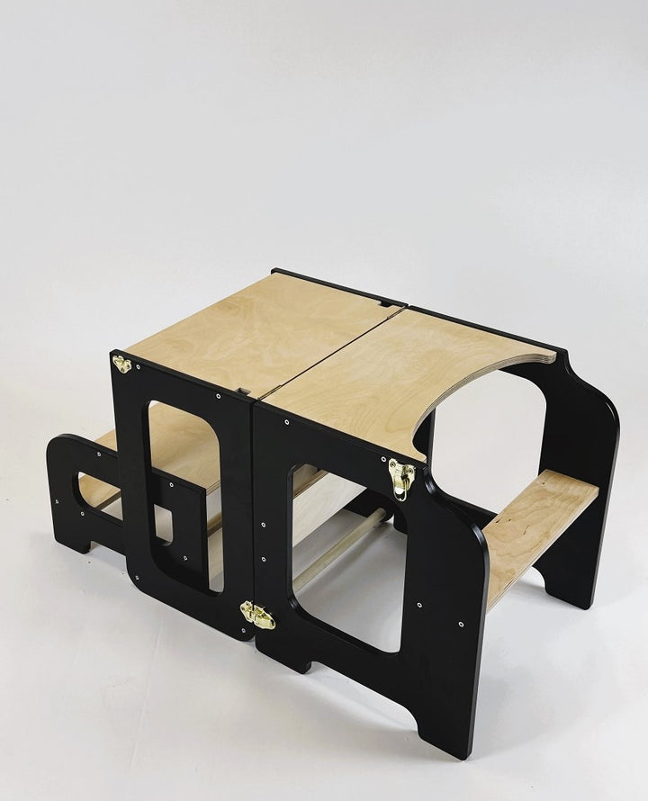 Læringstårn i træ, sort og naturfarvet