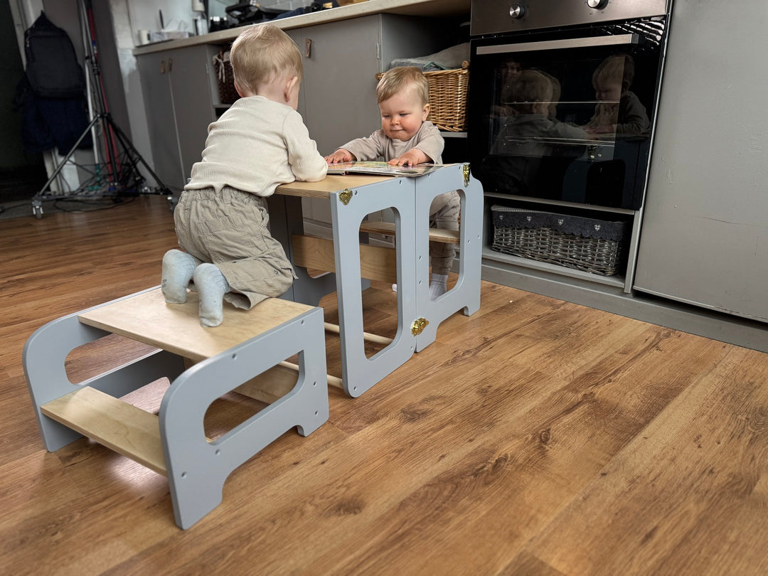 Læringstårn i træ, grå og naturfarvet