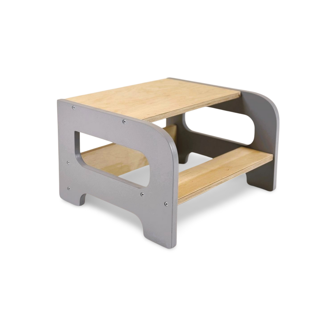 Læringstårn i træ, grå og naturfarvet