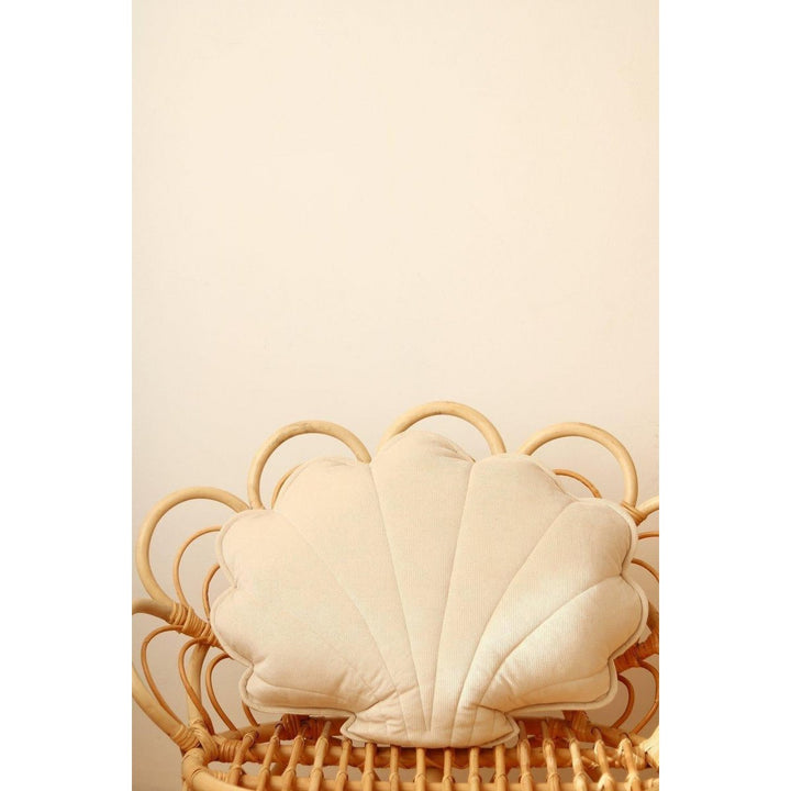 "Cream" Velvet Shell Pude