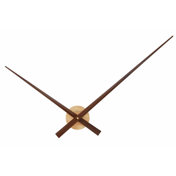Stort vægur 85cm-Aluminium-NeXtime 'Hands'