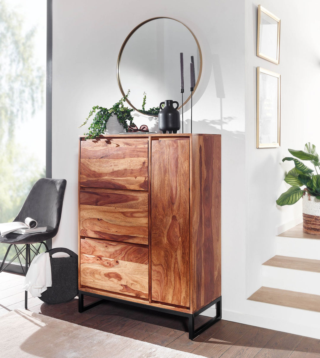 Skoskab i massivt sheeshamtræ 88x120x40 cm, lukket skohylde, designer skoskab, entreskab med hylde, skoopbevaring, entrekommode til sko, høj