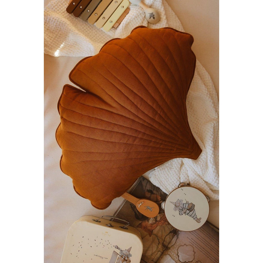"Caramel" linned Ginkgo Leaf Pude