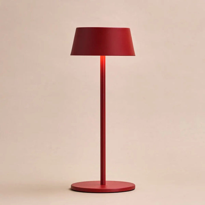 Hugo Berry Red genopladelig bordlampe