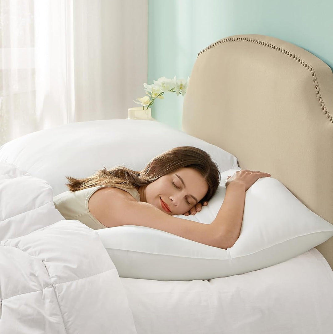 Pude, 80 x 80 cm, fyld 1500 g, blødt betræk i børstet polyesterstof, pude, maskinvaskbar ved 60°, med opbevaringspose, hvid