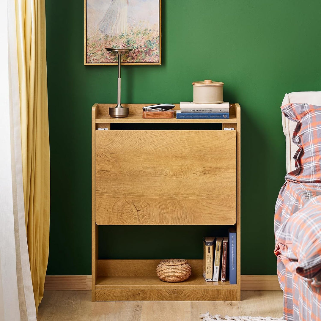 Udnyt pladsen optimalt med dette smarte vægskrivebord (B82 x D39 x H60 cm) i naturtræ