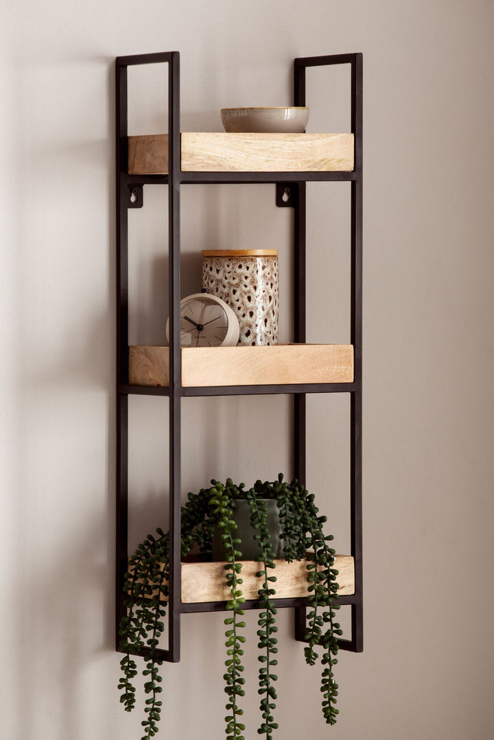Væghylde 27x77x18 cm, massivt mangotræ/metal, industriel stil, rektangulær svævehylde, hængehylde til stue, vægmonteret bakkehylde med 3 hylder og metalramme