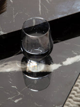 Sofabordssæt MONOBLOC i sort højglans med marmorlook - 2 borde