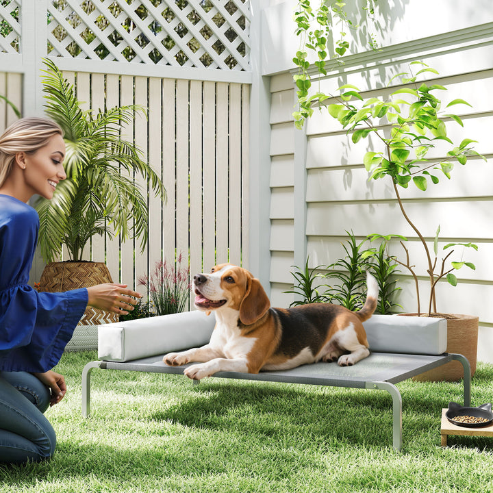 Udendørs hundeseng, hævet hundeseng til mellemstore hunde, med l-formet hynde, 110x75x30cm, lysegrå