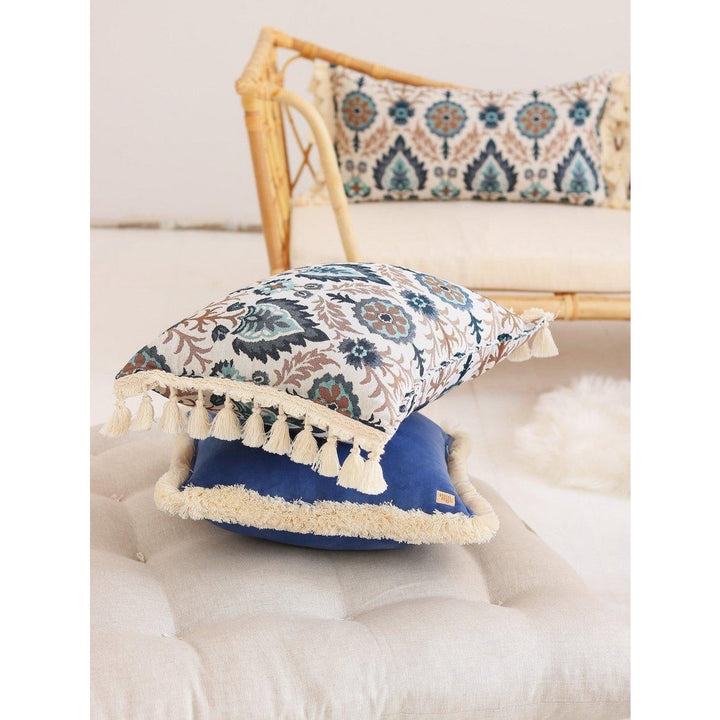 "Blue Iris in Istanbul" bolster med frynser