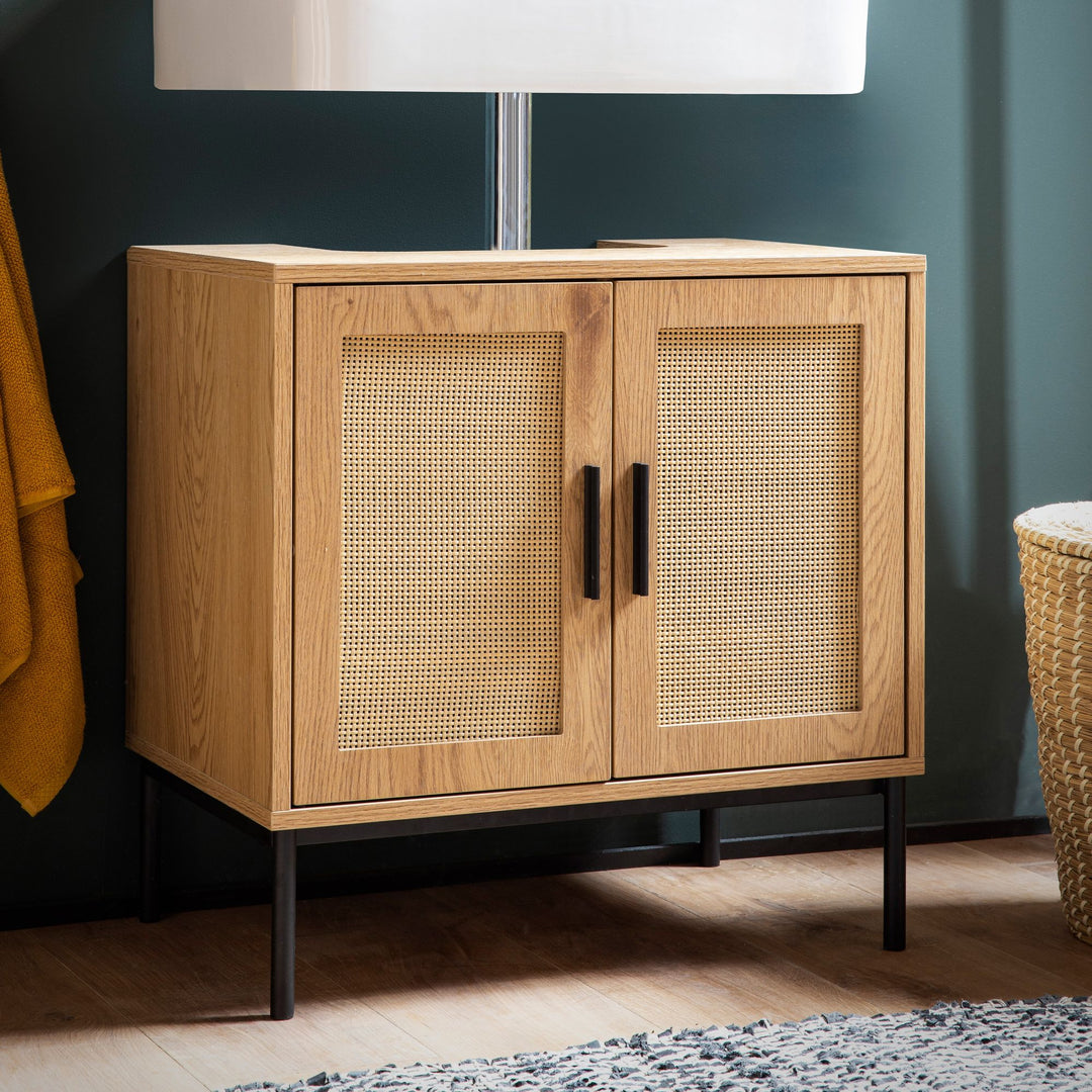 Vaskeskab med egetræslook 60x60x40 cm med døre, badeværelsesskab med rottingflet, fritstående vaskeskab, lille badeværelsesskab i mellemhøjde, håndvask