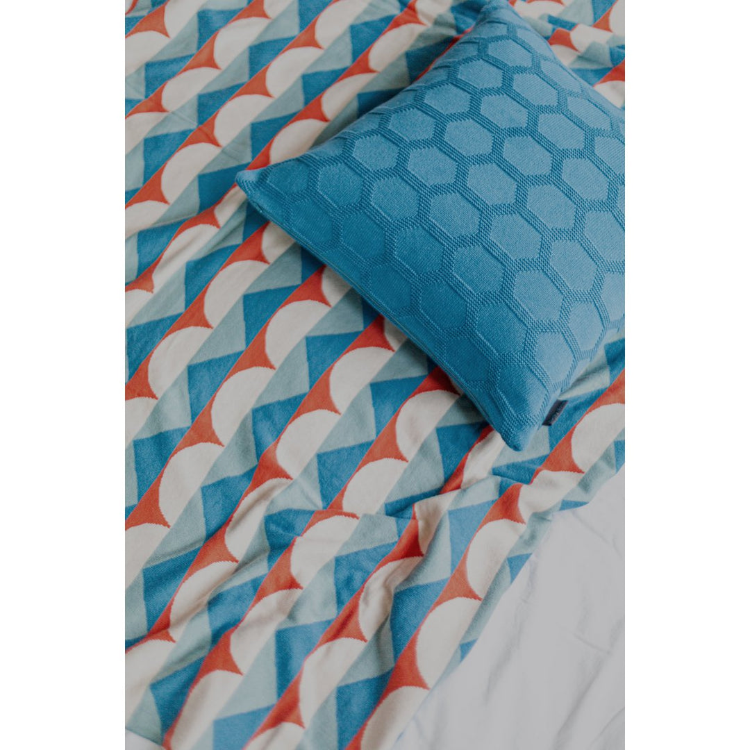 Toby Blue Jacquard slumretæppe – Blødt børstet bomuld