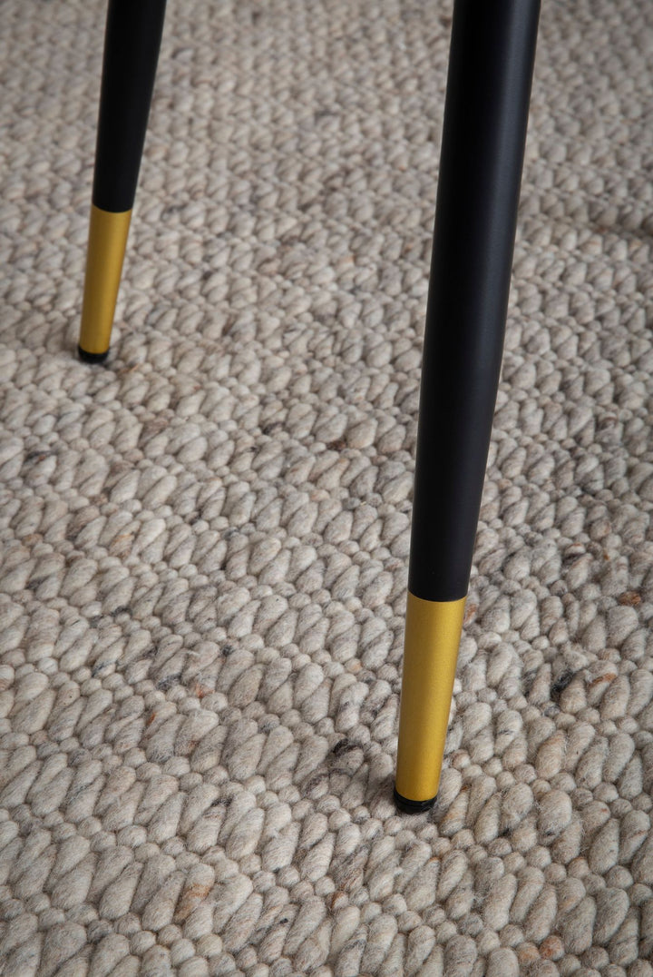 Spisestolssæt med 2, fløjlsgrå, køkkenstol med metalben, skalstol, skandinavisk design, polstret stol med stofbetræk, polstret stol