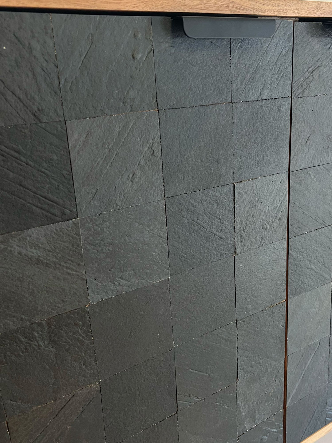 Skænk 175x76x40 cm kommode i massivt akacietræ med stenlook