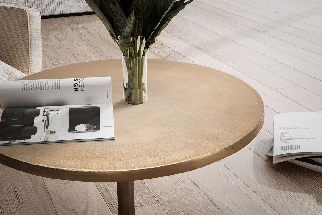 Metal sofabord, guld, 60x60x46,5 cm, sofabord i aluminium, rundt designerbord til stuen, lille moderne sofabord, sidebord, endebord til stuen