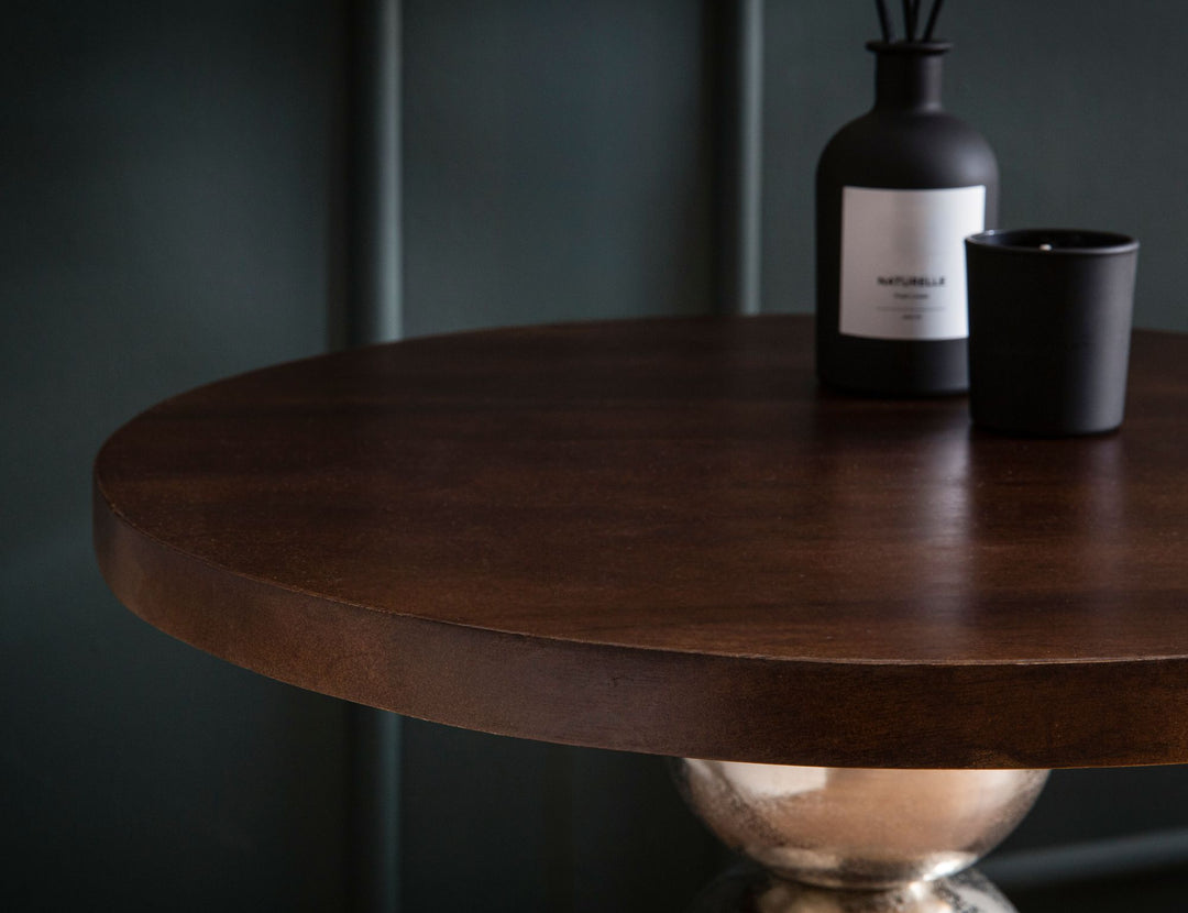 Sidebord, massivt mangotræ, metal, 50x50x61,5 cm, lille rundt sidebord, moderne stuebord, højt sofabord