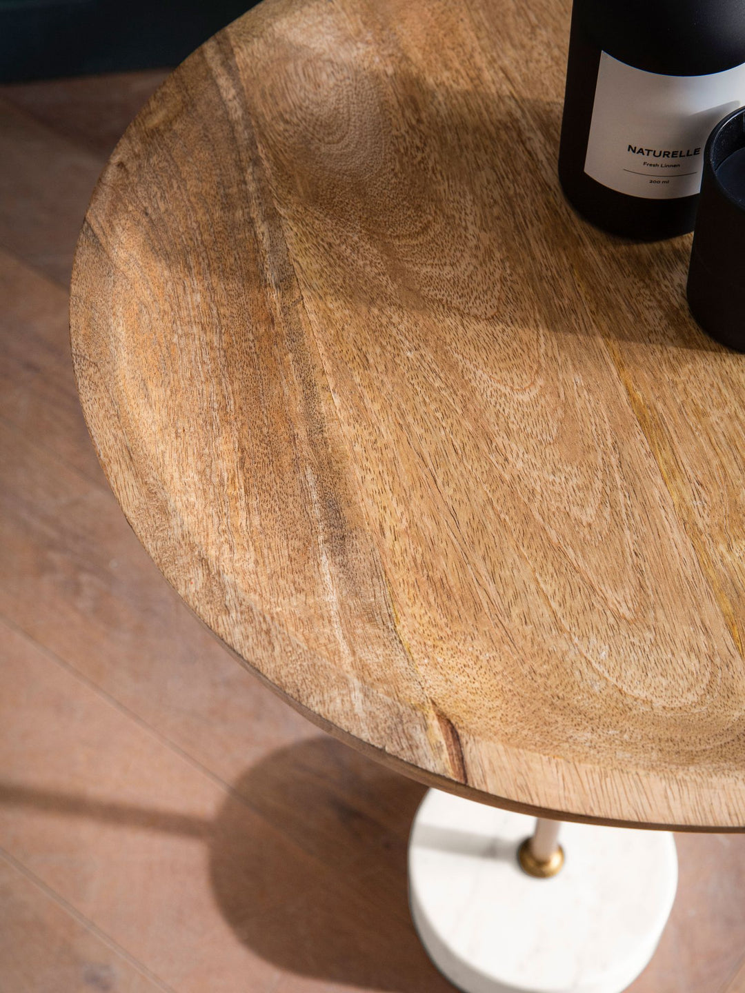 Sidebord, massivt mangotræ, ægte marmor, 40x40x55 cm, lille rundt sidebord, moderne stuebord, højt sofabord