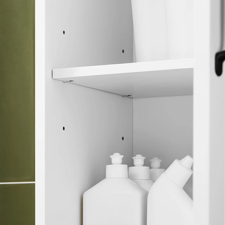 Optimer pladsen på dit badeværelse med dette elegante skab i hvid (B42 x D30 x H173 cm)