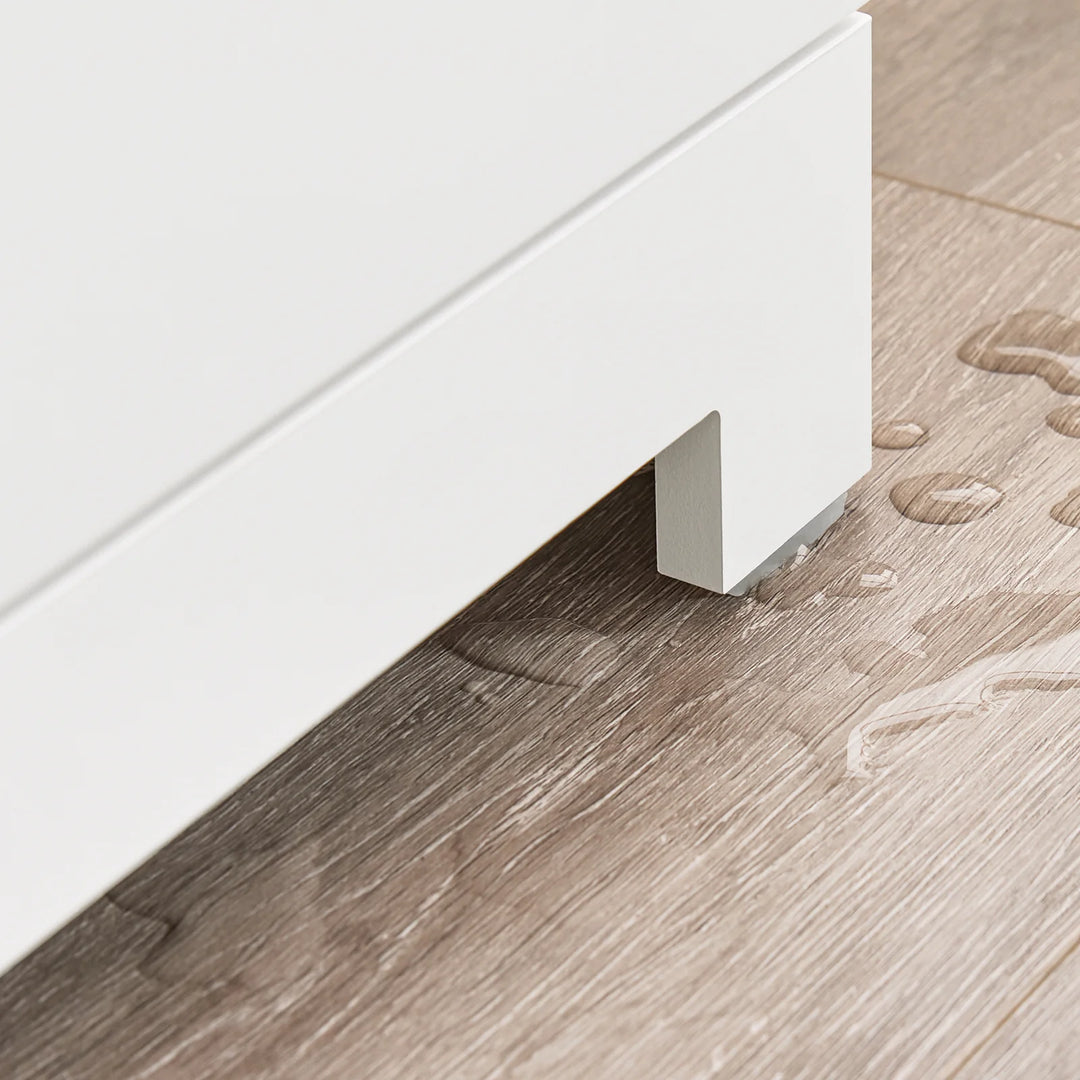 Vasketøjsstation: smalt badeværelsesskab med 3 kurve og opbevaring, 78x38x90 cm, hvid