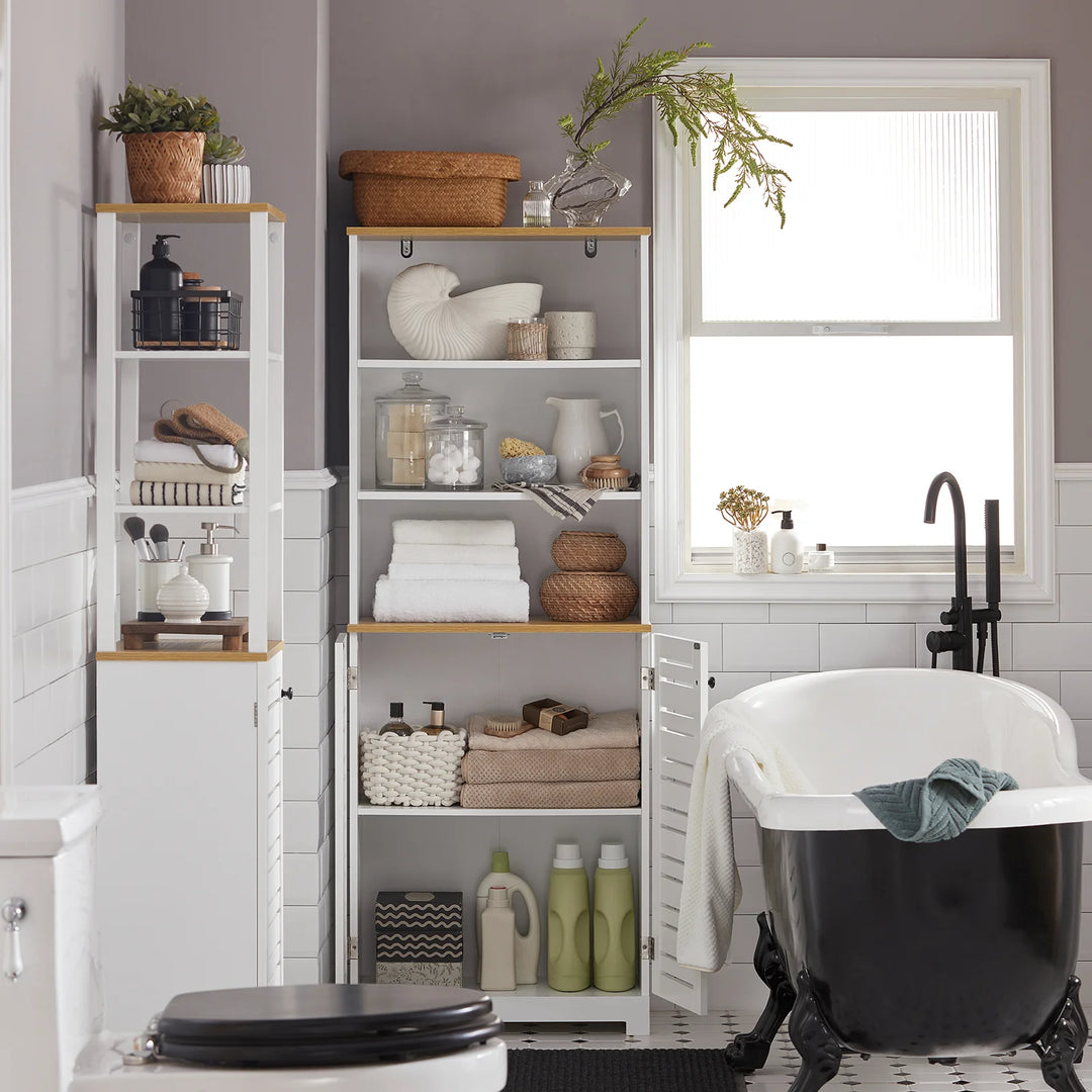 Rummeligt skab til badeværelset, skandi-stil, B60 x D30 x H82 cm, hvid