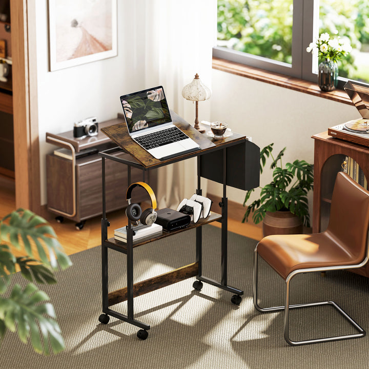 Højdejusterbart hævebord med vipbar bordplade, hjul, opbevaringshylde, til skrivning, læsning, tegning, brun