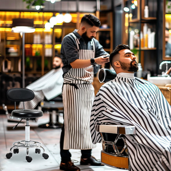 Rullende skammel, drejelig og justerbar skammel med ryglæn, betræk i kunstlæder, fodstøtte, til sminkeborde, sort