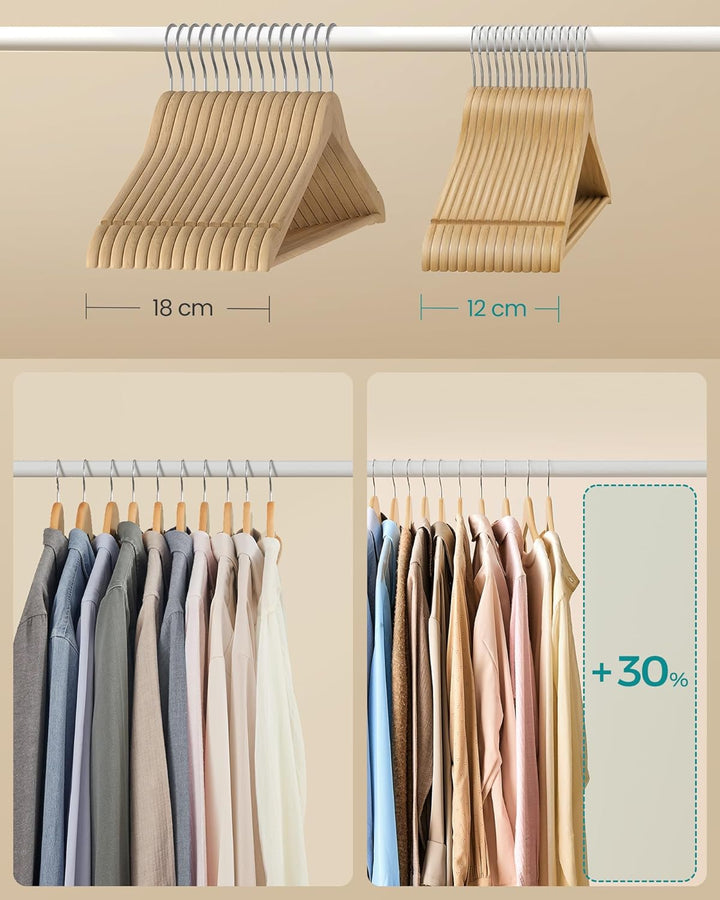 Træbøjler, sæt med 30 stk., slanke bøjler i birketræ med nitter ved skuldrene, buksestropper og 360° roterende krog, naturfarvet