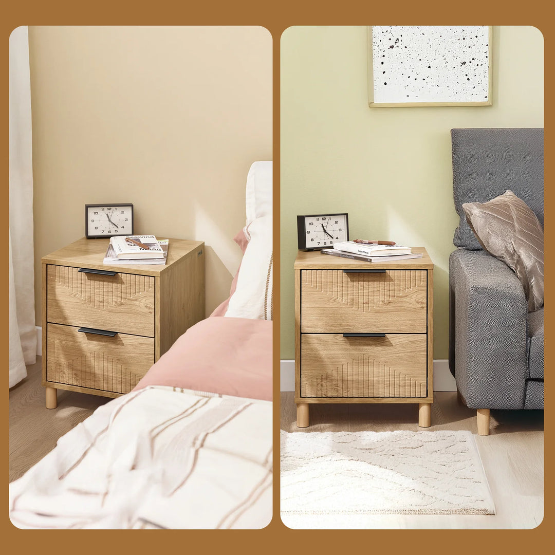 Elegant og pladsbesparende sengebord i naturtræ, B40 x D42 x H47 cm