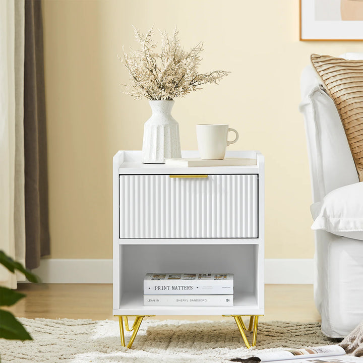 Moderne natbord med skuffe og opbevaringsrum – hvidt sidebord til soveværelse og stue, mål 40 x 40 x 51 cm