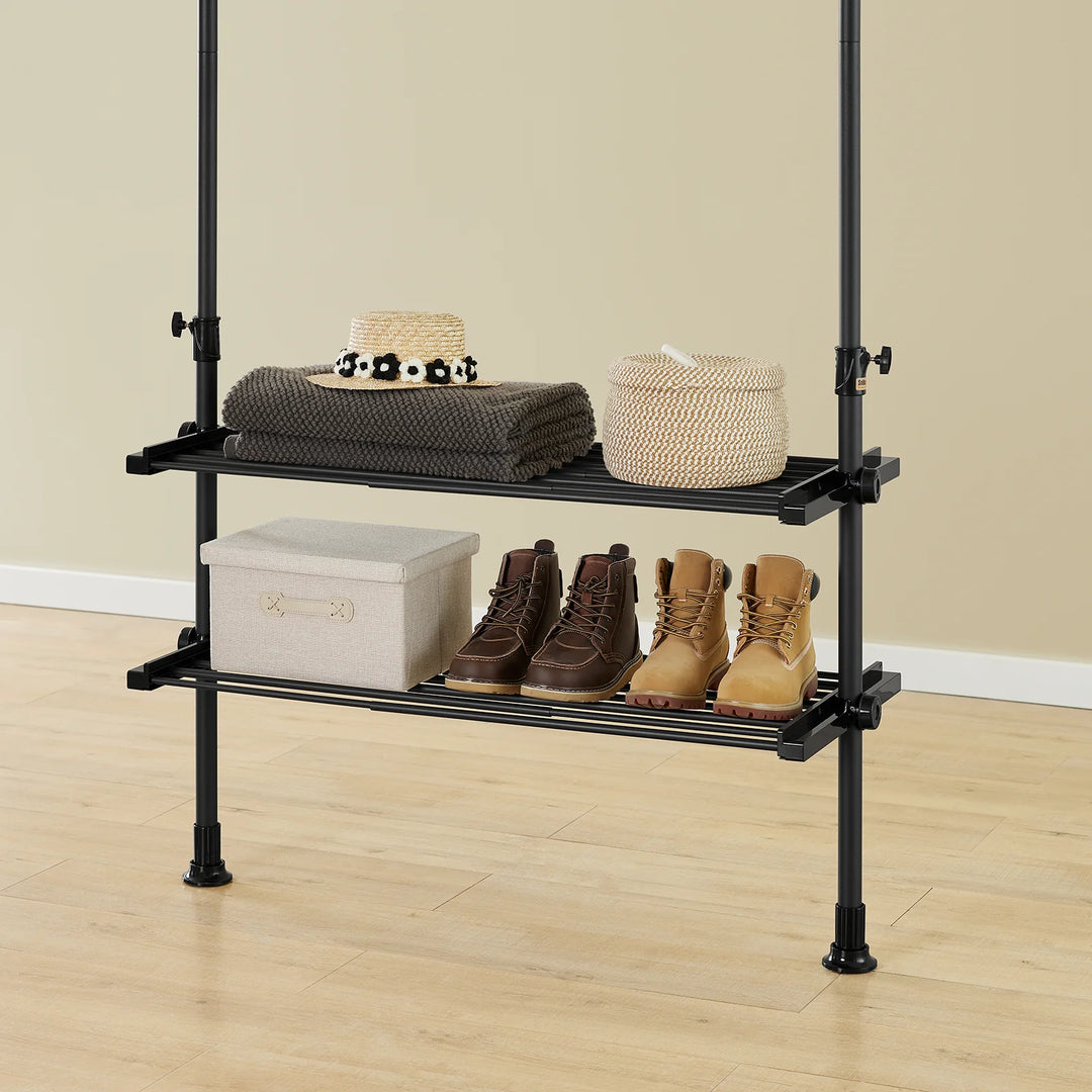 Stabil og justerbar teleskopisk garderobe i sort – åben tøjstang med hylder og kroge til soveværelse eller walk-in-closet