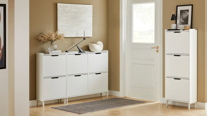 Minimalistisk skoskab i skandi-stil, B50 x D19 x H129 cm, hvid