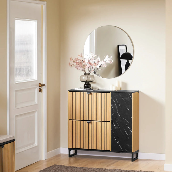 Elegant og pladsbesparende skoskab (90 x 88 x 24 cm) i sort og naturfarve