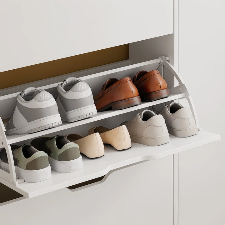 Ekstra smalt skoskab, kun 24,1 cm dybt, nordisk design
