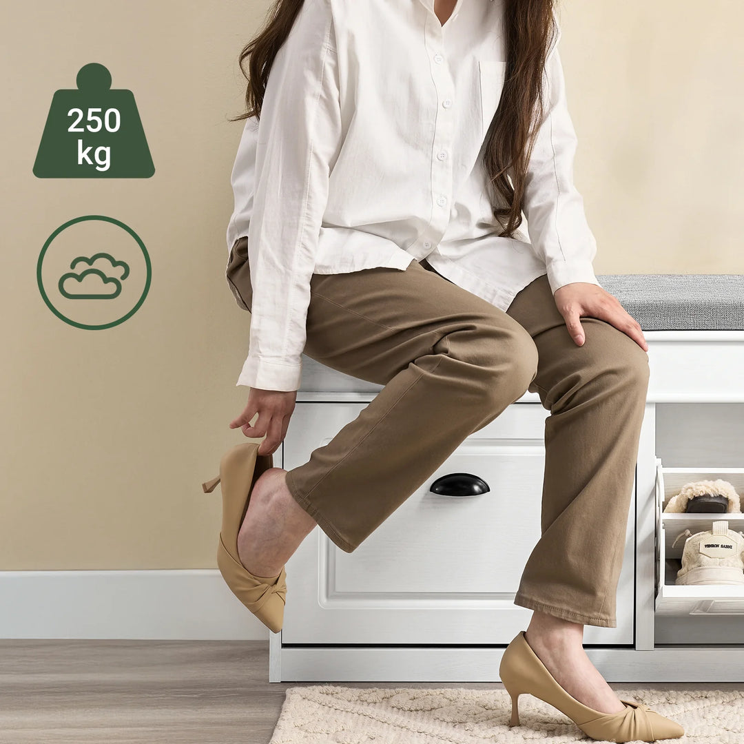 Elegant og pladsbesparende skobænk med sæde i hvid vintage-træ-effekt (104 x 51 x 24 cm)