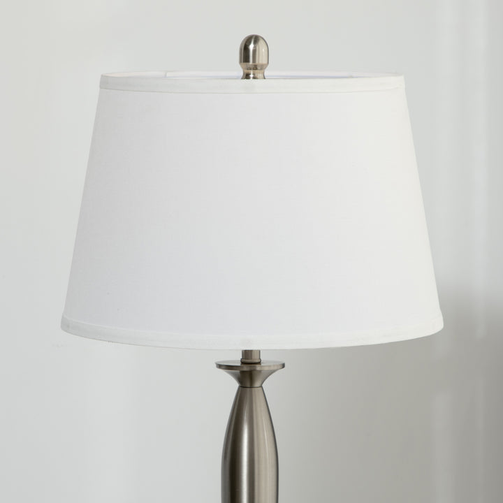 3-Delt belysningssæt. 1 gulvlampe, 2 bordlamper, linnedlook; 38 cm x 38 cm x 158 cm, sølv + hvid