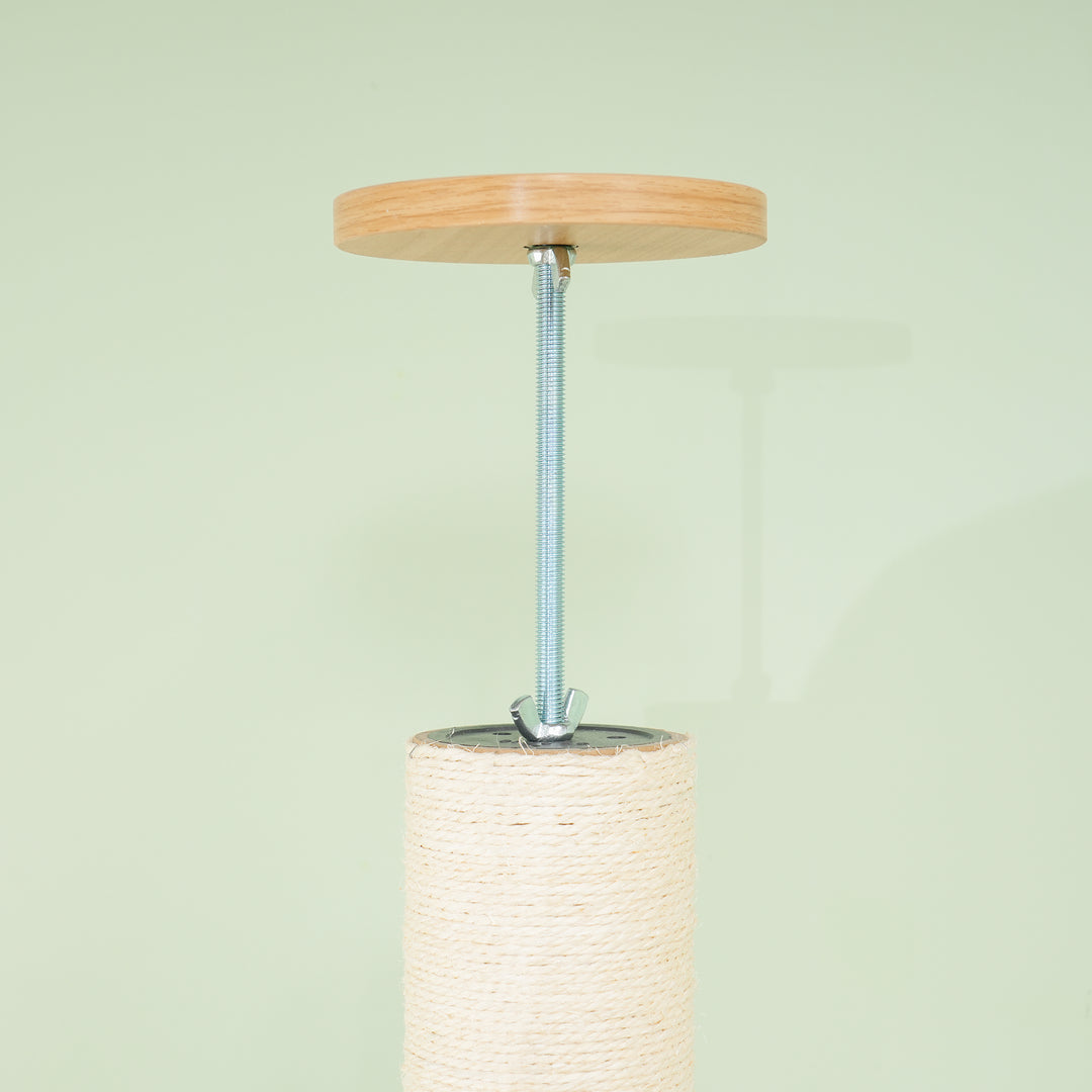 Lofthøjt kradsetræ, anti-tip sikkerhed, sisal rebstolper, konstrueret træ, eg + cremehvid