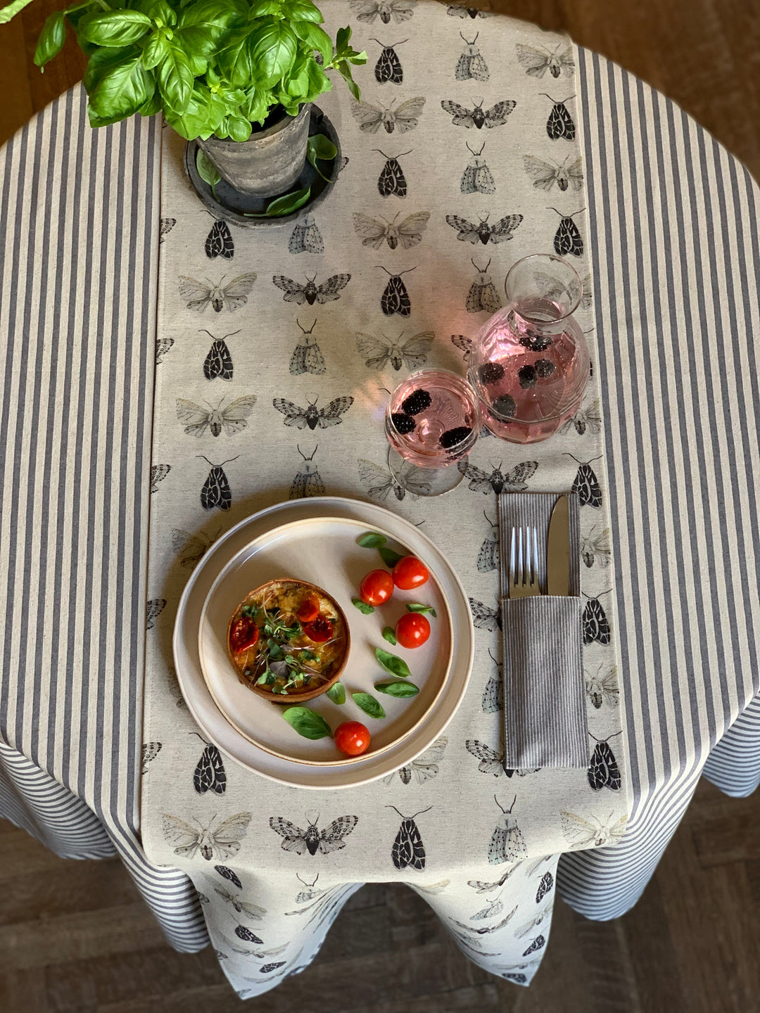 Bordløber i genbrugsbomuld, printet, Nord Wings kollektion