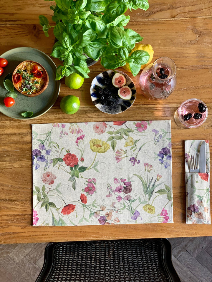 Dækserviet, bomuld-hør blanding, printet, Blossom kollektion