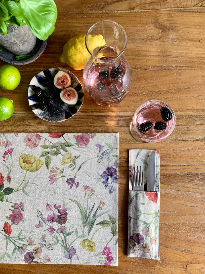 Dækserviet, bomuld-hør blanding, printet, Blossom kollektion