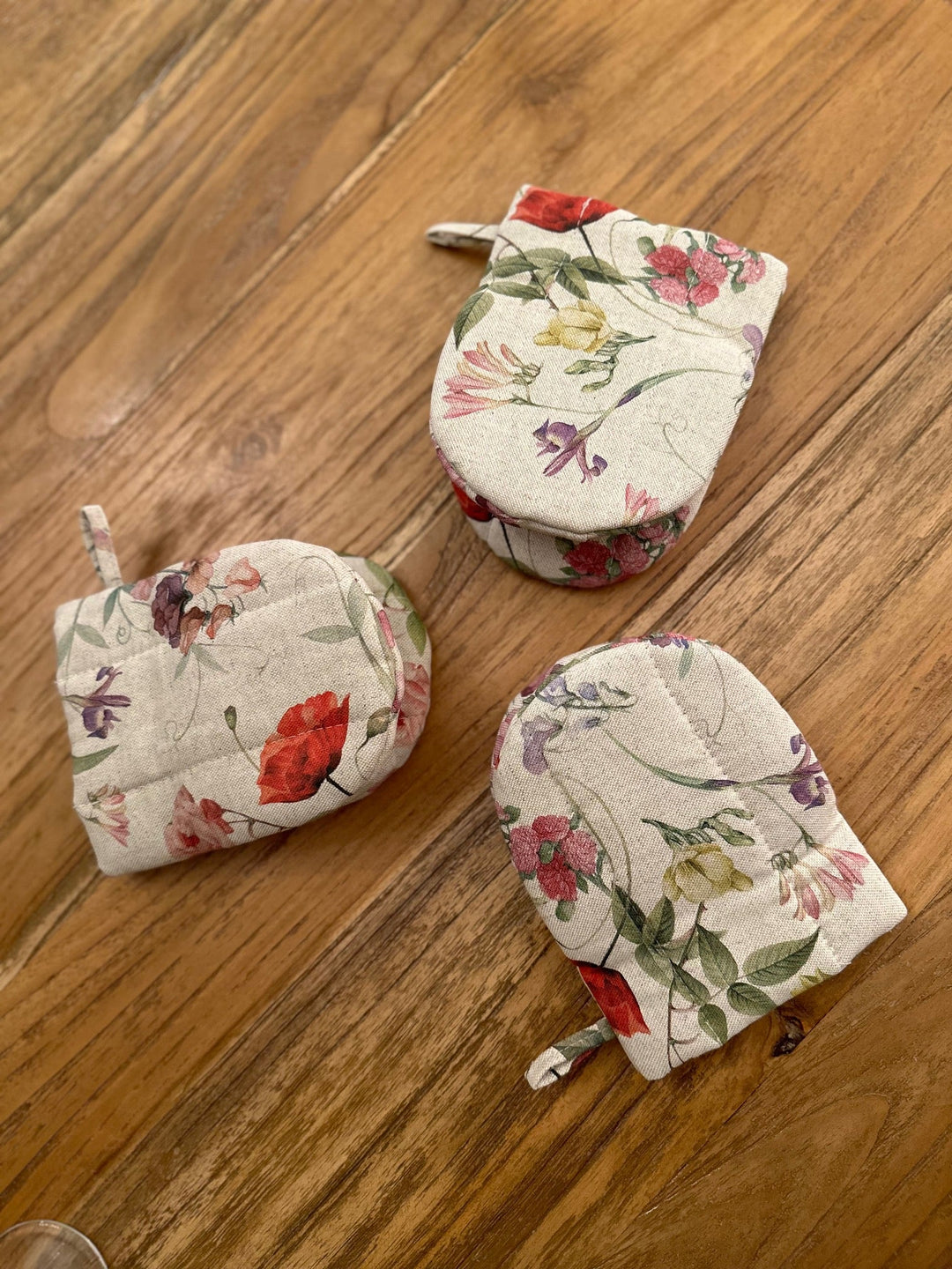 Lille ovnhandske med dobbelt uldfyld, i bomuld og hør, Blossom kollektion