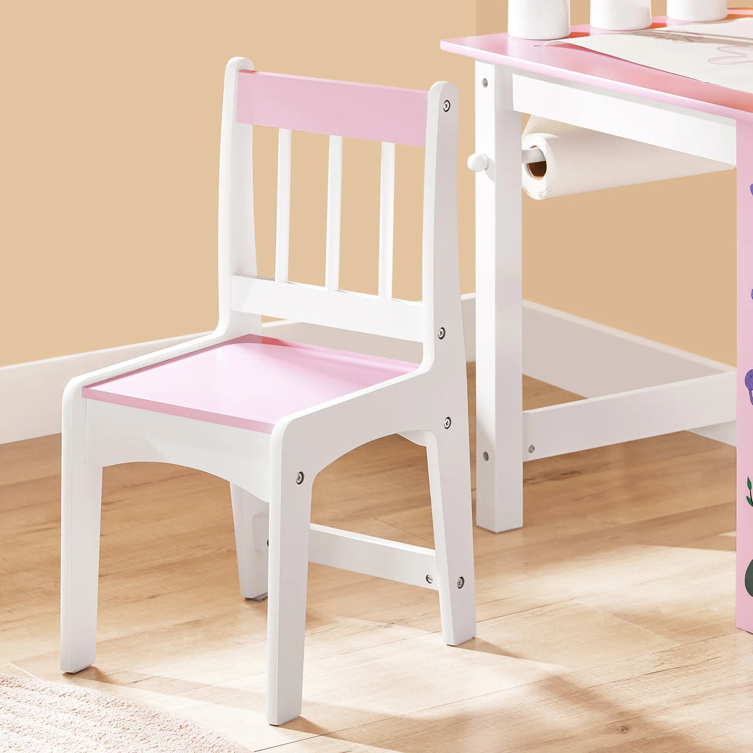 Kreativt bord- og stolesæt til børn med penneholdere og papirrulle