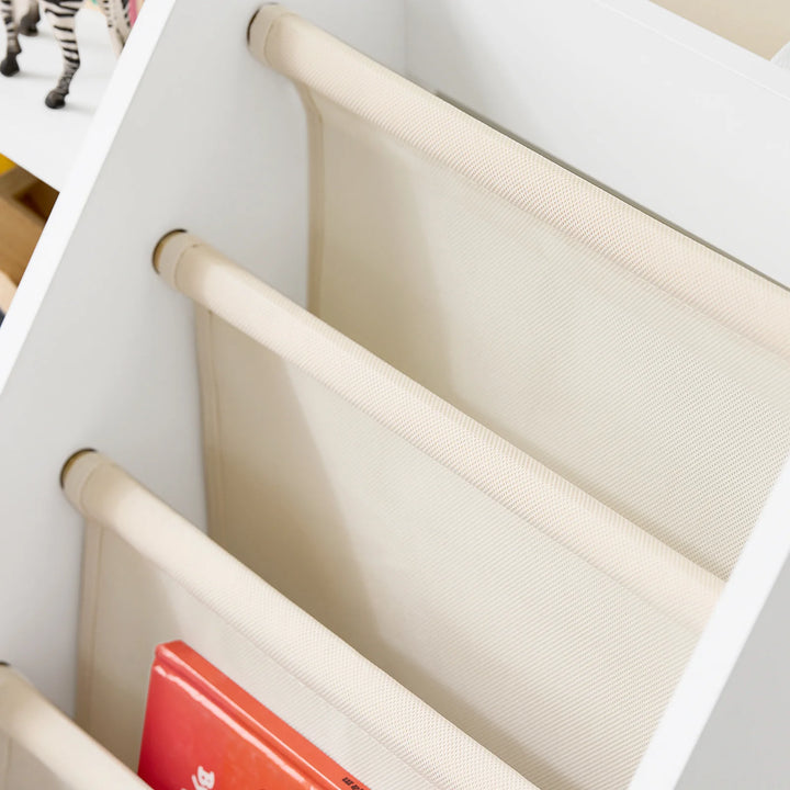 Hold børneværelset ryddeligt med denne funktionelle bogreol (B80 x D40 x H80 cm) i hvid