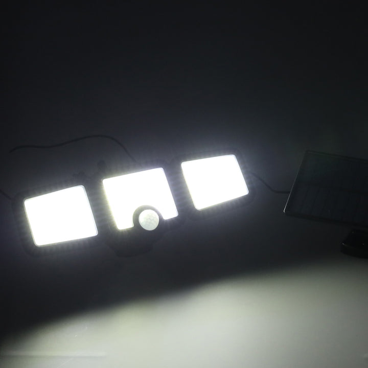 LED solcellelampe 3-i-1 med skumringsbevægelsessensor - mangler beskrivelse