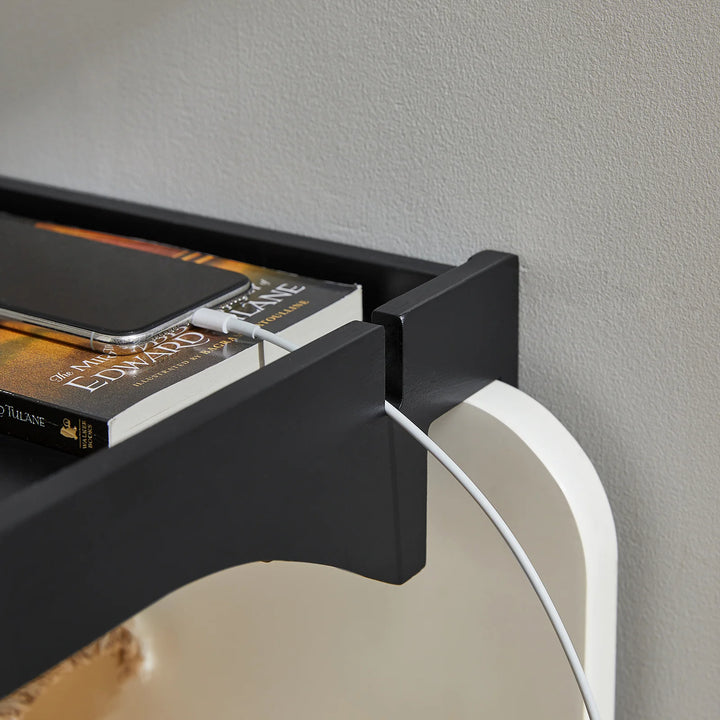 Sengebord med klemme til sengekanten, B36 x D25 x H9 cm, sort