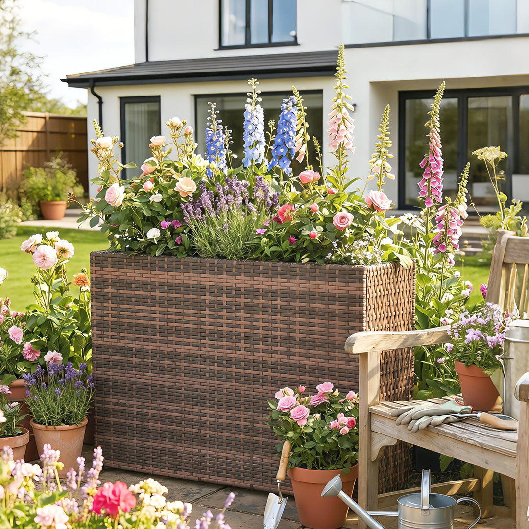 Hævet havebed med justerbare fødder, rattan blomsterkasse med aftagelig indsats til terrasse og balkon, brun
