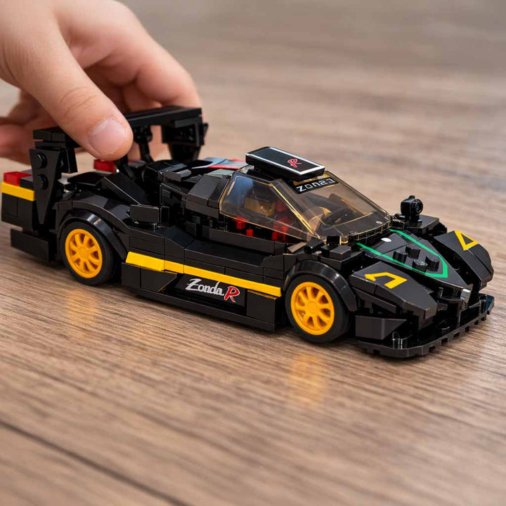 Fjernstyret bil 1:28 {agani Zonda R-klodser